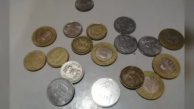 Antique coins News: 2 रूपये का सिक्का बना सकता है लखपति, जानिए कैसे बदल सकती है आपकी किस्मत