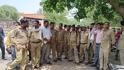 आगरा में सिटी बस चलाने वाले चालकों ने की हड़ताल, वेतन ना मिलने की वजह से सिटी बस का संचालन हुआ बंद