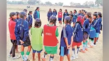 Jharkhand News : नहीं बदल रही रूढ़िवादी सोच, अब भी बोझ हैं बेटियां, सख्ती को लेकर ये है तैयारी