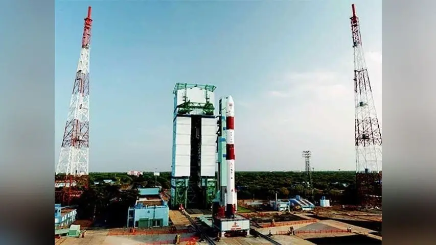 ISRO पीएसएलवी सी-49 का करेगा प्रक्षेपण, जानिये क्या है इसकी खूबियां