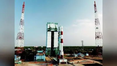 ISRO पीएसएलवी सी-49 का करेगा प्रक्षेपण, जानिये क्या है इसकी खूबियां