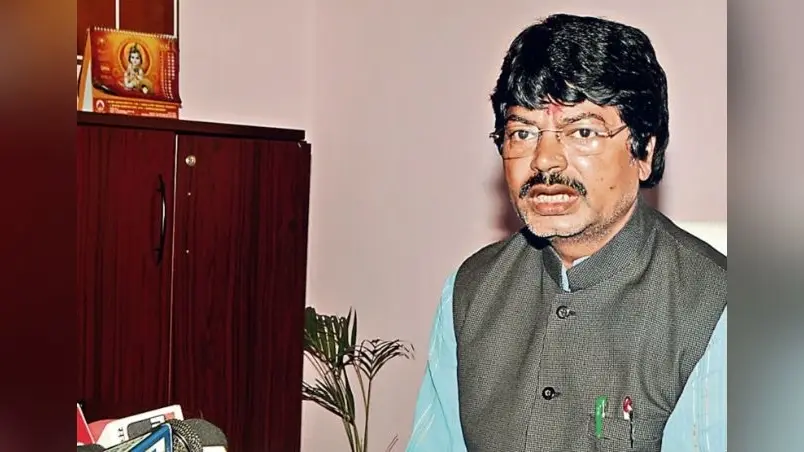 योगेंद्र साव के समर्थकों ने पतरातू लेक रिसॉर्ट का ताला तोड़ा, कर्मचारियों से भी किया दुर्व्यवहार