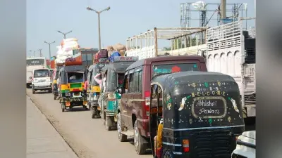 गांधी सेतु पर लगा भीषण जाम, फिर से खोलना पड़ा बंद किया गया पूर्वी लेन