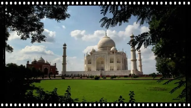 Agra Tourist Places: बच्चों संग घूमने का बना रहे हैं प्लान तो ताजमहल के अलावा आगरा के इन जगहों पर जरूर जाएं