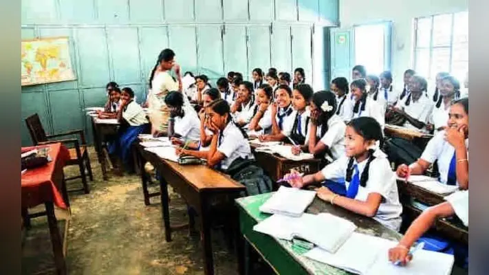 झारखंड के शिक्षा मंत्री ने कहा- सरकारी स्कूलों में पढ़नेवालों को ही सरकारी नौकरी