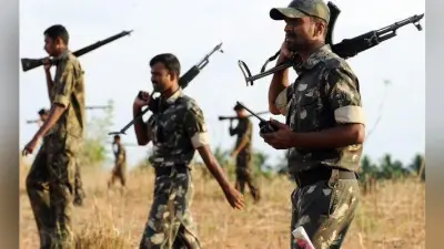 उग्रवादियों के खिलाफ अब पुलिस भी कर रही है पोस्टर अभियान, जानें इसके पीछ की मंशा
