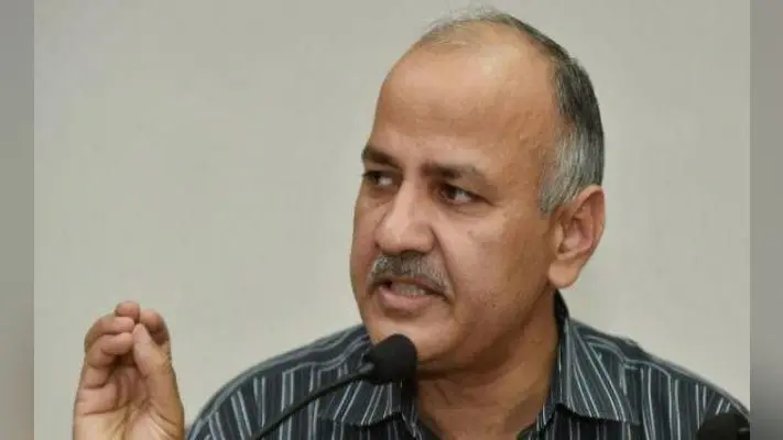 पीएम मोदी के सोशल मीडिया का खर्च जानकर आप रह जायेंगे दंग, पढें पीएमओ ने सिसोदिया को क्या दिया जवाब