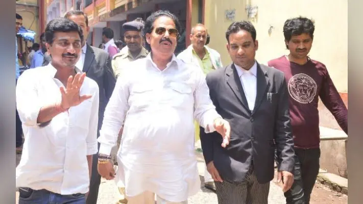 टीडीएस घोटाले में भोजपुरी गायक भरत शर्मा व्यास को जेल