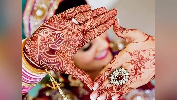 Hartalika Teej mehnadi design 2023: तीज पर आसानी से लगाएं मेहंदी, Simple Mehandi Design