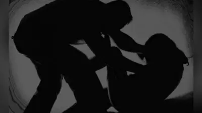 बाढ़ : अधेड़ महिला से दिनदहाड़े रेप, वीडियो किया वायरल