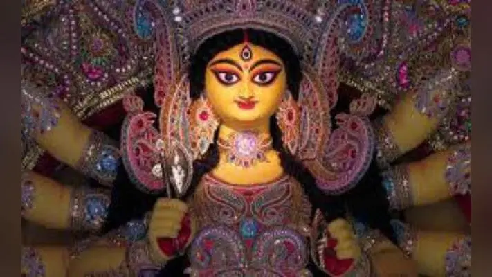 मां भगवती की आराधना की तैयारी में जुटे भक्त