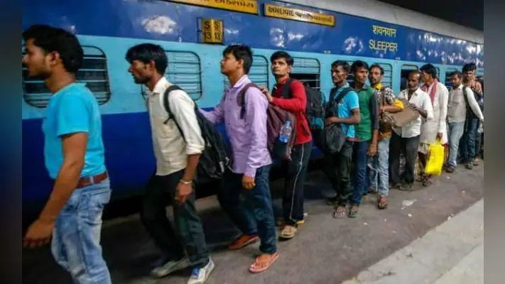 गुजरात प्रकरण : अराजकता की सियासत के नये प्रयोग का शिकार हो रहे बिहारी