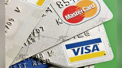 भारत में 90 करोड़ डेबिट-क्रेडिट कार्ड से पेमेंट पर हो सकता है संकट, पेमेंट कंपनी वीजा, मास्टरकार्ड ने नहीं किया डेटा स्टोरेज