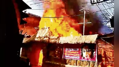 रांची : जूट बन गया जंजाल, दूसरी बार जला पंडाल