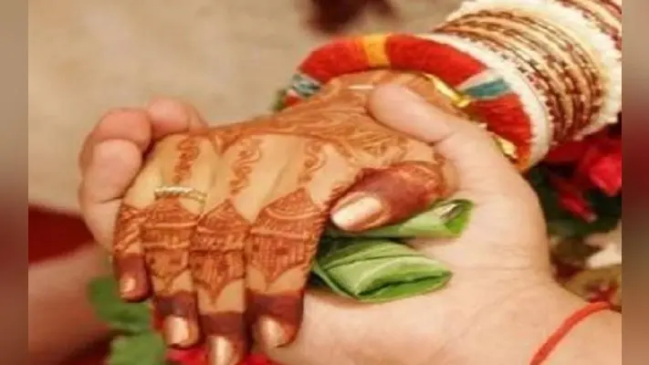 नाबालिग लड़की को घर से उठाया और जबरन करा दी शादी, पंडित सहित 3 हिरासत में