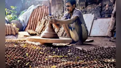दीपावली पर जलायें मिट्टी के दीये
