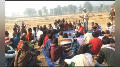 बड़कागांव : नदी में स्वास्थ्य केंद्र निर्माण का हुआ जोरदार विरोध, आमसभा में लोगों ने जतायी नाराजगी