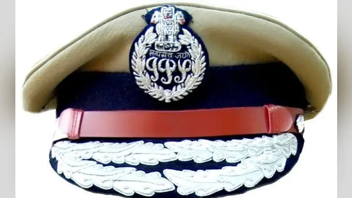 मछली पार्टी में डीएसपी के साथ था कुख्यात का गुर्गा