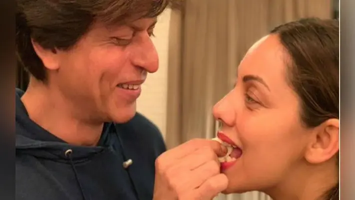 #HappyBirthdaySRK : ”शाहीन” कोडवर्ड सुनकर समझ जाती थी गौरी शाहरुख का फोन आया