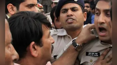 BJP सांसद मनोज तिवारी ने अमानतुल्लाह को दाऊद का गुर्गा कहा, दर्ज करायेंगे FIR