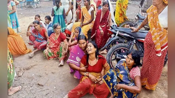 फुलवारीशरीफ : जुआरियों को पकड़ने गयी पुलिस से पब्लिक भिड़ी दारोगा ने चलायी गोली, एक की मौत, तीन घायल