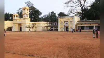 विश्वभारती विश्वविद्यालय के नवनियुक्त कुलपति विद्युत चक्रवर्ती ने अपना पदभार संभाला