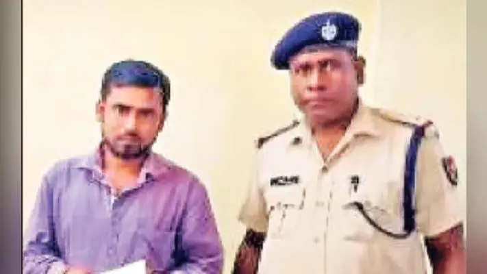 एक सप्ताह में 111 बेटिकट रेलयात्री गिरफ्तार, 41 हजार से अधिक का जुर्माना