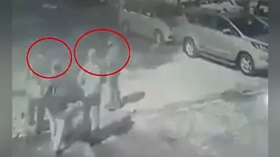 शीशा कारोबारी की हत्या कर फोन पर पत्नी से मांगी तीन लाख की रंगदारी, सीसीटीवी फुटेज खंगालने में जुटी है पुलिस