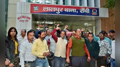 राजधानी में पत्रकारों की पिटाई के मामले ने तूल पकड़ा, पीएमओ ने लिया संज्ञान
