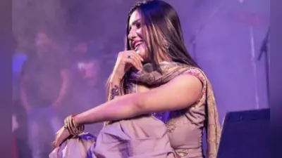 फिर हरियाणवी डांसर सपना चौधरी के शो में मचा बवाल, चल गयी गोली