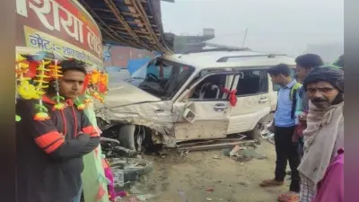 हाइवे पर फटा तेज रफ्तार स्कॉर्पियो का टायर और फिर…