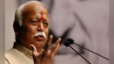 पटना पहुंचे मोहन भागवत कल जायेंगे सोनपुर