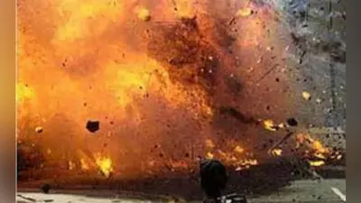 रणक्षेत्र बना चंडीपुर, ग्रामीणों में दहशत, ग्राम पंचायत दखल को लेकर भिड़े तृणमूल के दो गुट, बमबाजी
