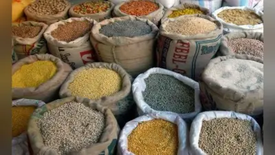 महाराष्ट्र में खाद्य सामग्री में मिलावट करने पर मिलेगी उम्रकैद, कानून में संशोधन करेगी सरकार