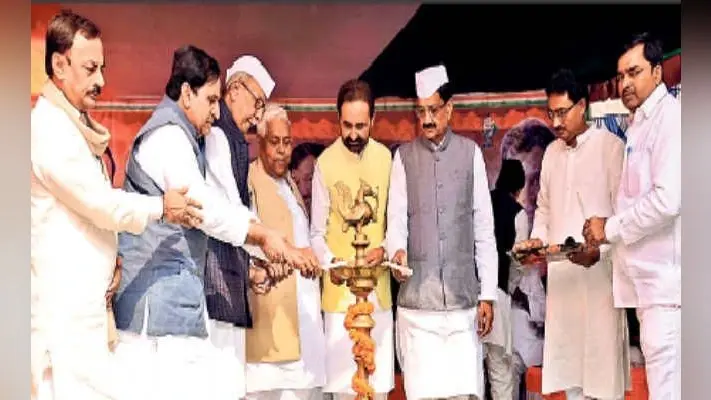 बिहार हार के बाद शक्ति सिंह गोहिल और मदन मोहन झा ने की इस्तीफे की पेशकश, कांग्रेस कार्यसमिति करेगी विचार