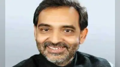 मुंगेर : ”हल्ला बोल-दरवाजा खोल” कार्यक्रम में भाग लेने पहुंचे उपेंद्र कुशवाहा