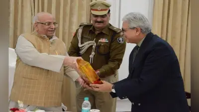 भारतीय संविधान हर चुनौतियों का सामना करने में सक्षम : राज्यपाल लालजी टंडन