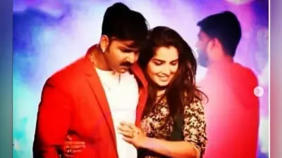 भोजपुरी सुपरस्टार पवन सिंह पर पथराव, हाथ जोड़कर बोले- प्लीज सॉरी माफी चाहता हूं…