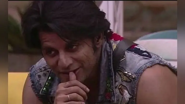 Bigg Boss 12: करणवीर बोहरा ने की ऐसी ”हरकत”, हुए ट्रोल