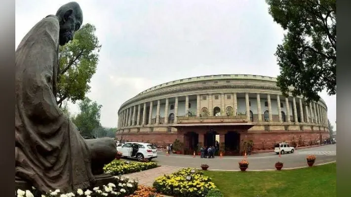 संसद का शीतकालीन सत्र होगा हंगामेदार, बोले गोयल- सरकार का दामन साफ