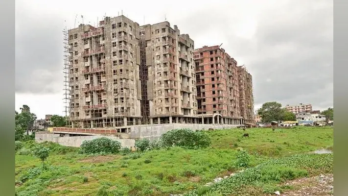 पटना : टूटेगा गंगा बेसिन में बना अपार्टमेंट, डायनामाइट से उड़ाने की तैयारी