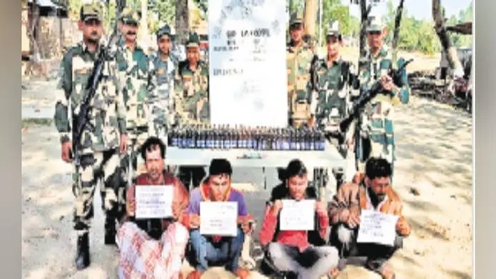 कूचबिहार : बीएसएफ ने की कार्रवाई, तीन भारतीय समेत एक बांग्लादेशी तस्कर गिरफ्तार