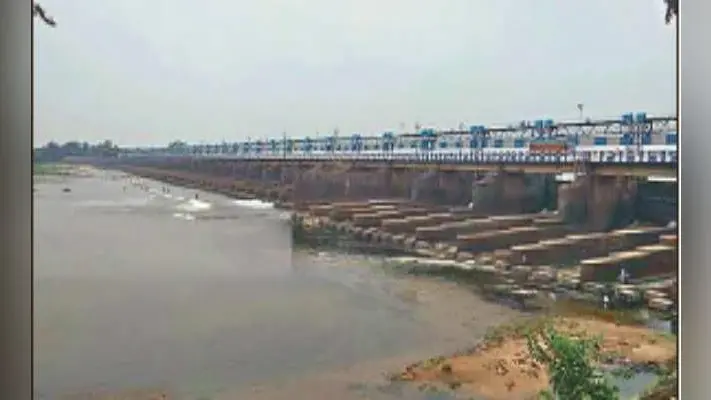 दुर्गापुर : दुर्गापुर बैराज के पिकनिक स्पॉट पर डीजे व शराब वर्जित, सेल्फी पर भी रोक, पॉलीथिन, थर्मोकोल और प्लास्टिक की बोतलों पर लगी पाबंदी