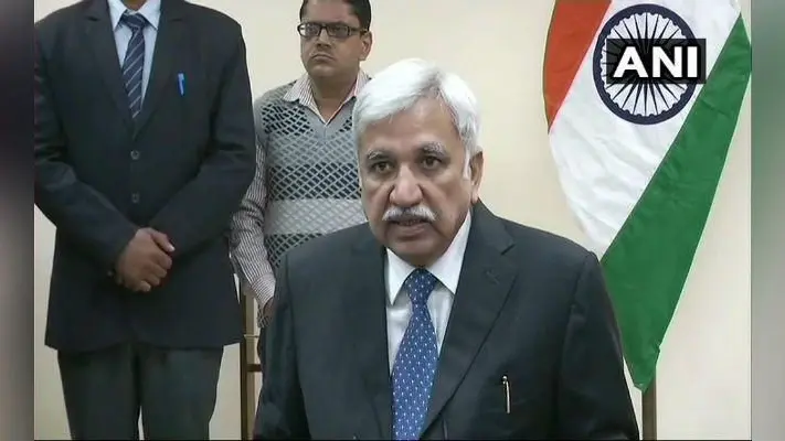 पॉलिटिकल पार्टियों ने ईवीएम को बना दिया ‘फुटबॉल”, दुखी हैं मुख्य चुनाव आयुक्त