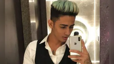 एक्सीडेंट से पहले कार में गाना गा रहे थे दानिश जेहन, आखिरी VIDEO आया सामने