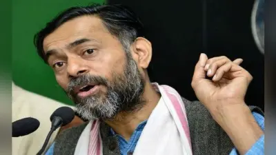 योगेंद्र यादव का दावा : पीएम मोदी और भाजपा की लोकप्रियता में गिरावट, 2019 में 100 सीटों का नुकसान