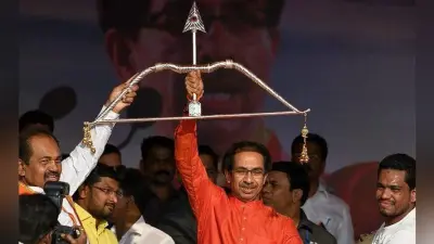 अब शिवसेना प्रमुख उद्धव ठाकरे ने भी कहा, ‘चौकीदार चोर है”