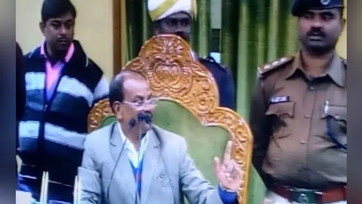 झारखंड विधानसभा : विधानसभा की कार्यवाही कल 11 बजे तक के लिए स्थगित