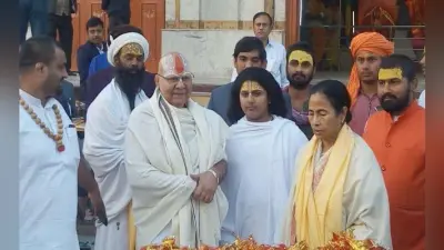 गंगासागर यात्रा पर ममता, कपिलमुनि मंदिर में की पूजा – मेले की तैयारी का लिया जायजा