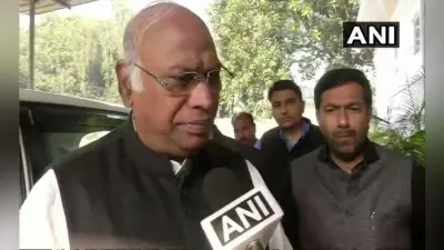 #TripleTalaq : संसदीय समिति को भेजने का प्रस्ताव रख सकती है कांग्रेस